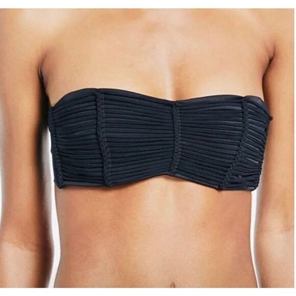 New. Pilyq black macramé Isla detailed bikini top. Large. Retails $88 - Picture 4 of 11